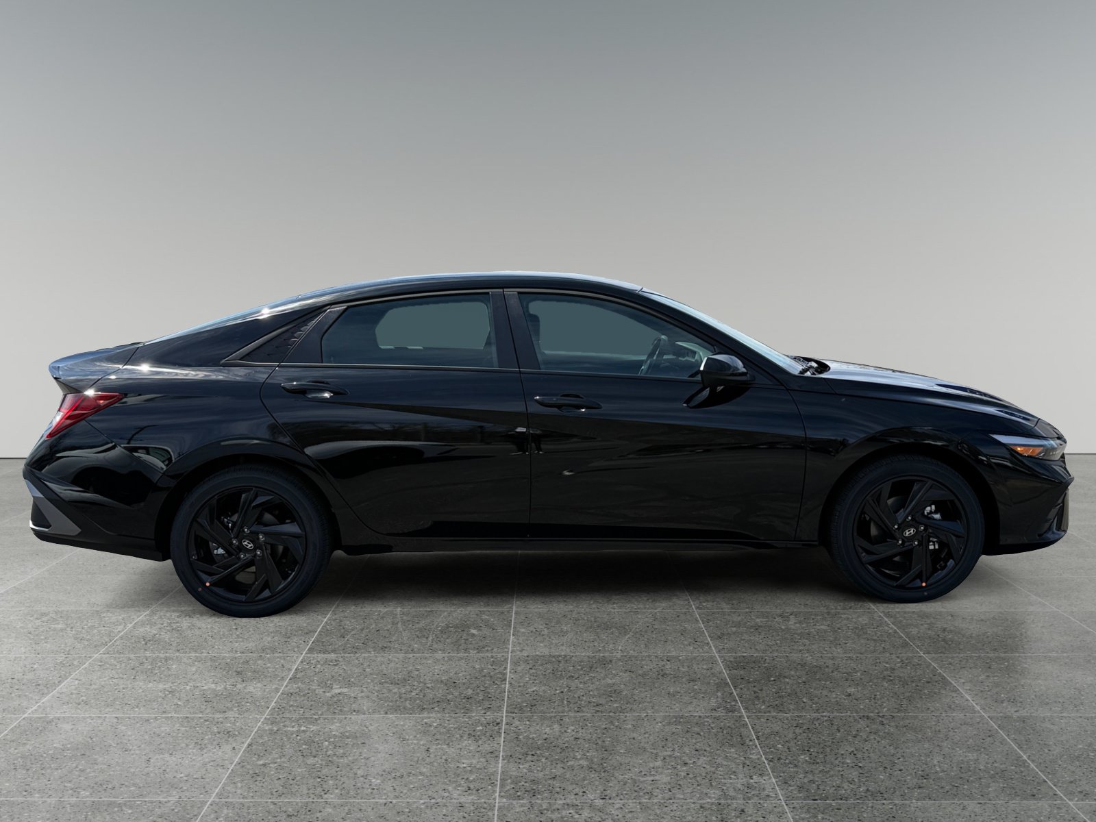New 2026 Hyundai Elantra SEL FWD image 6