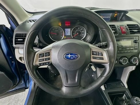 Used 2015 Subaru Forester 2.5i Premium AWD/4WD image 23