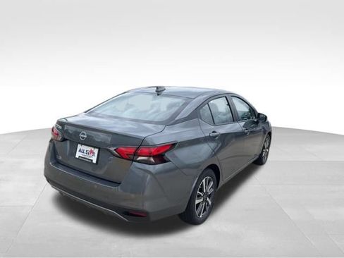 Used 2025 Nissan Versa SV image 6