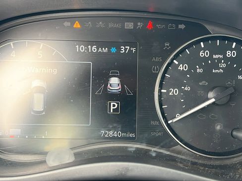 Used 2021 Nissan Kicks SV image 21