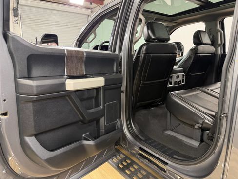 Used 2021 Ford F250 Lariat AWD/4WD image 14