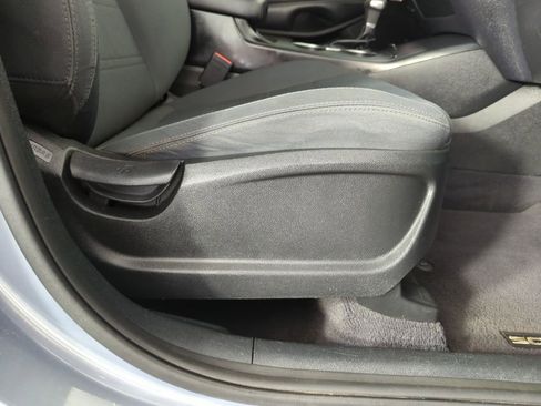 Used 2019 Kia Sorento L image 38