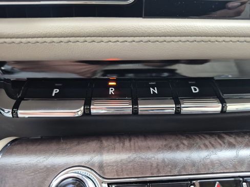 Used 2022 Lincoln Aviator Reserve w/ Equipment Group 201A image 29