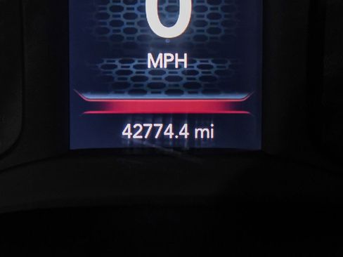 Used 2024 RAM 2500 Tradesman w/ Protection Group image 20