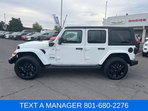 Used 2023 Jeep Wrangler Unlimited Sahara w/ Cold Weather Group AWD/4WD image 2