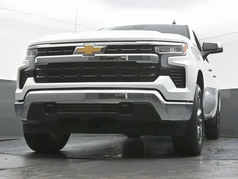 Used 2025 Chevrolet Silverado 1500 LT image 51
