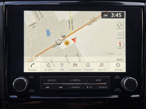 Used 2021 Nissan Titan PRO-4X w/ Pro-4x Convenience Package image 15