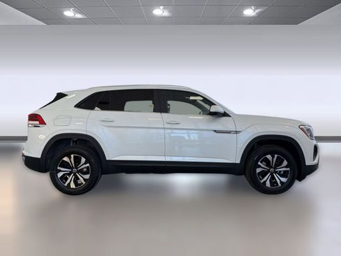 New 2026 Volkswagen Atlas Cross Sport SE AWD/4WD image 8