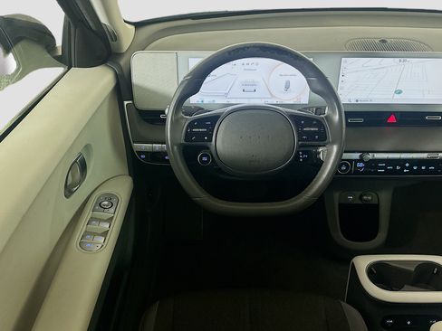 Used 2024 Hyundai Ioniq 5 SEL RWD image 18