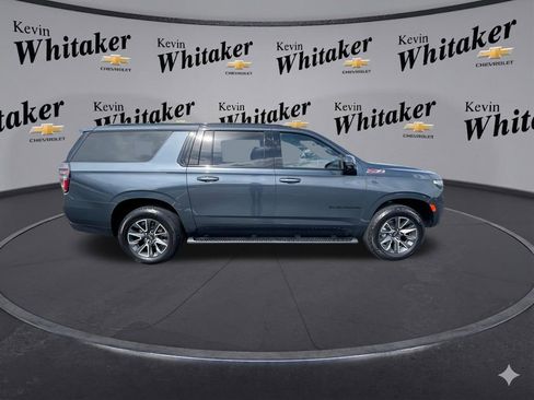 Used 2021 Chevrolet Suburban Z71 w/ Z71 Signature Package AWD/4WD image 10