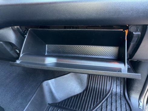 Used 2021 RAM 3500 Big Horn w/ Level 2 Equipment Group image 11