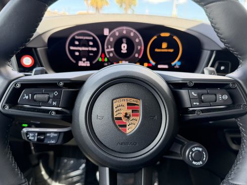 Certified 2024 Porsche Cayenne S AWD/4WD image 35