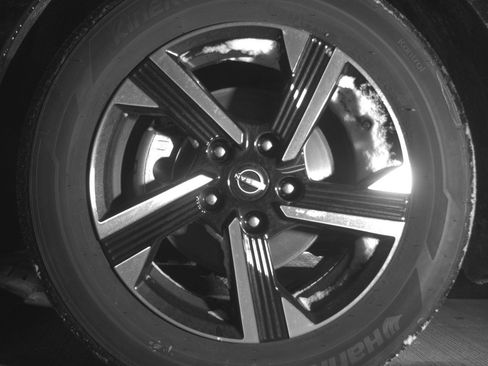 Used 2025 Nissan Sentra SV FWD image 12