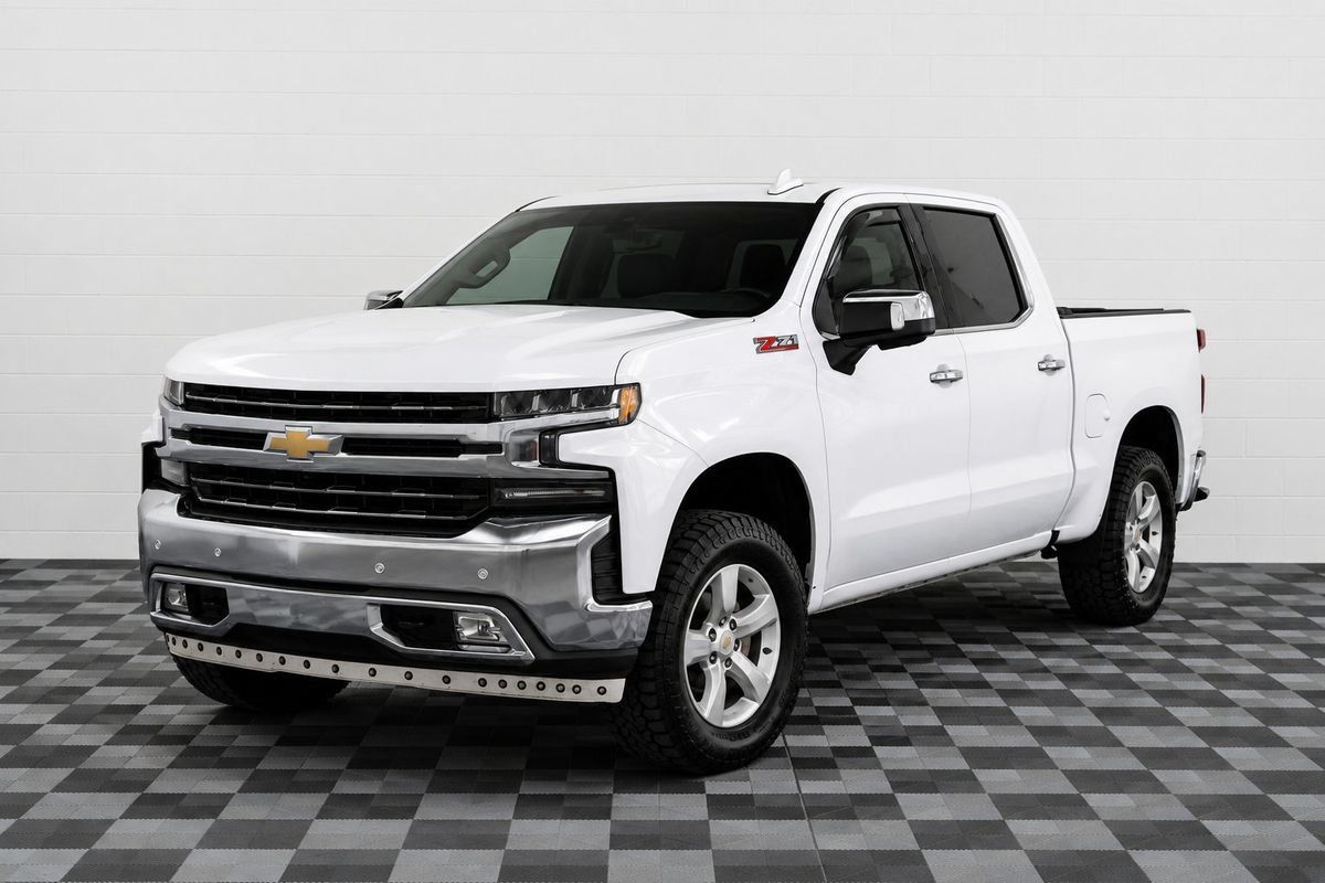 Used 2019 Chevrolet Silverado 1500 LTZ w/ LTZ Premium Package AWD/4WD image 1