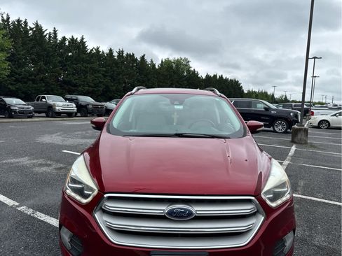 Used 2018 Ford Escape Titanium w/ Ford Safe & Smart Package AWD/4WD image 7