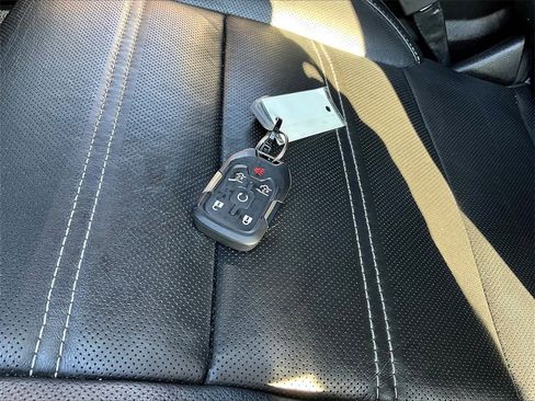 Used 2019 GMC Yukon XL Denali w/ Denali Ultimate Package image 10