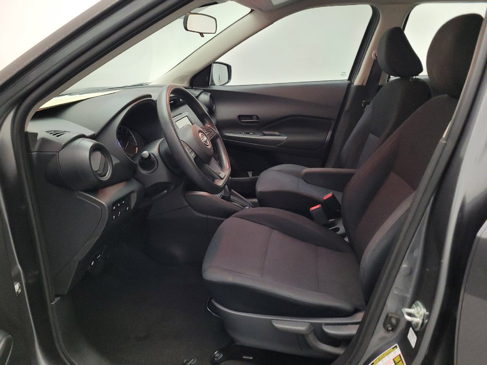 Used 2023 Nissan Kicks S FWD image 17