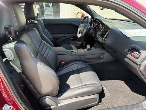 Used 2023 Dodge Challenger SRT Hellcat RWD image 16