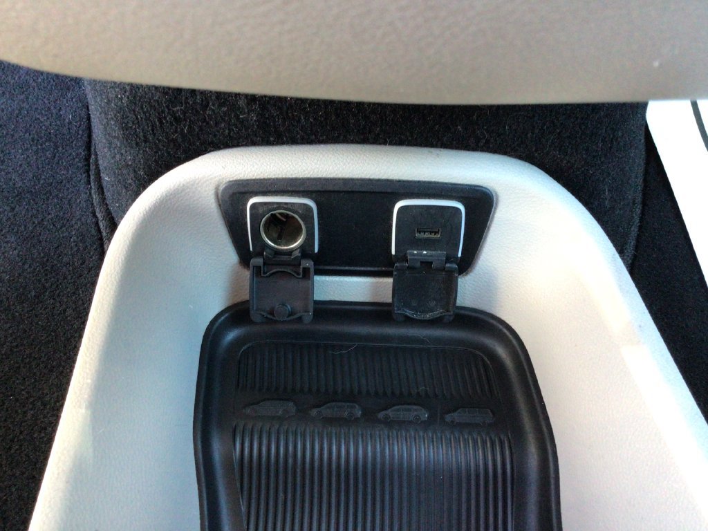 Used 2020 Chrysler Pacifica Touring-L FWD image 33