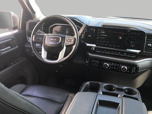 Used 2026 GMC Sierra 1500 SLT AWD/4WD image 5