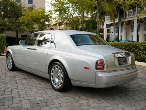 Used 2013 Rolls-Royce Phantom Sedan image 21