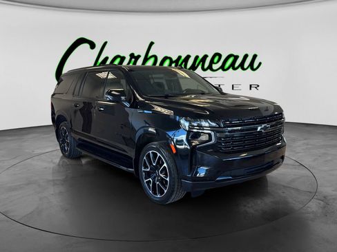Used 2021 Chevrolet Suburban RST w/ Luxury Package image 7