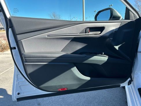 New 2026 Toyota Camry SE AWD/4WD image 18