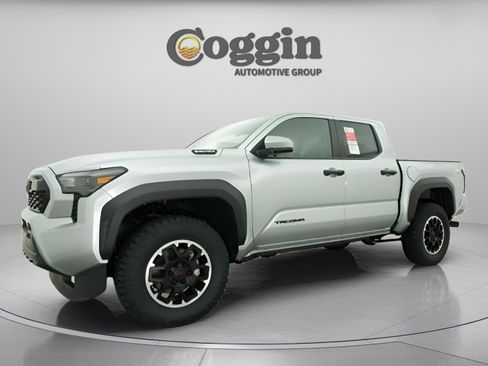 New 2026 Toyota Tacoma TRD Off-Road AWD/4WD image 2