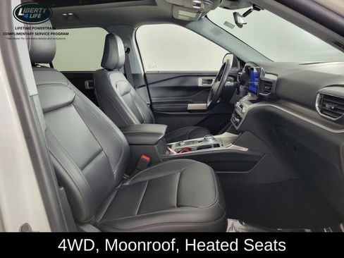 Used 2023 Ford Explorer XLT w/ Equipment Group 202A image 18