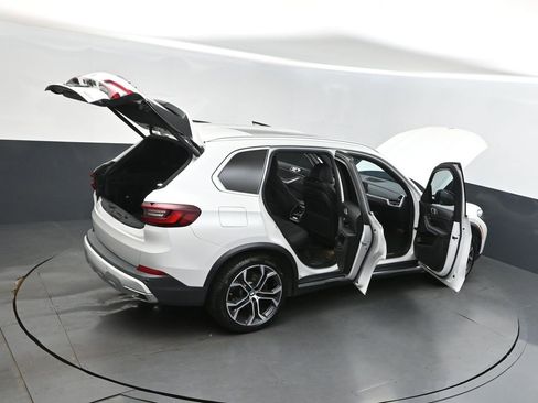 Certified 2023 BMW X5 sDrive40i image 50