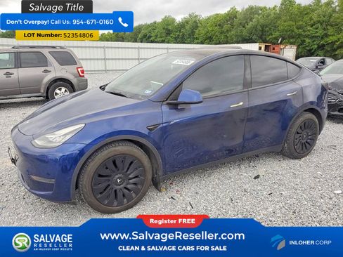 Used 2022 Tesla Model Y Long Range AWD/4WD image 1