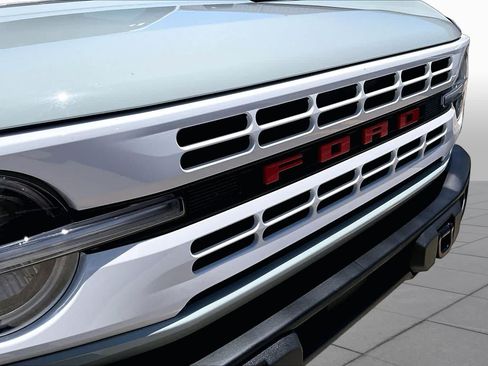 Certified 2024 Ford Bronco Heritage Edition AWD/4WD image 30