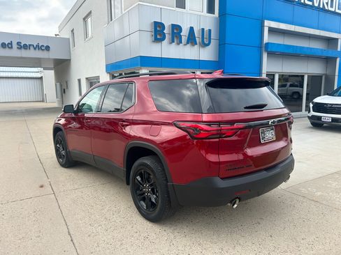 Used 2023 Chevrolet Traverse LT w/ Midnight/Sport Edition AWD/4WD image 8