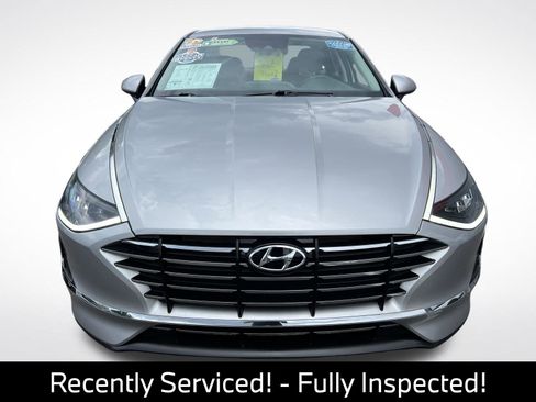 Used 2022 Hyundai Sonata SE FWD image 3