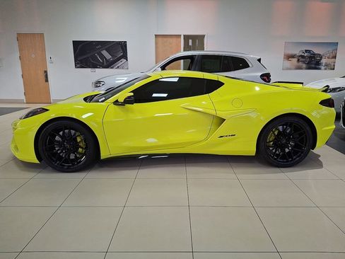 Used 2024 Chevrolet Corvette Z06 image 6