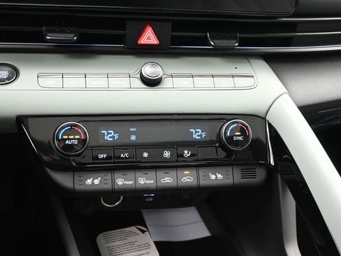 New 2026 Hyundai Elantra Limited w/ Cargo Package FWD image 19