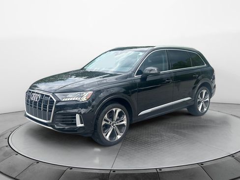 Used 2023 Audi Q7 3.0T Premium Plus w/ Premium Plus Package AWD/4WD image 3
