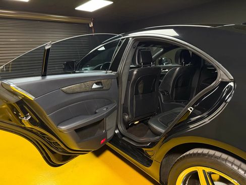 Used 2013 Mercedes-Benz CLS 550 image 16