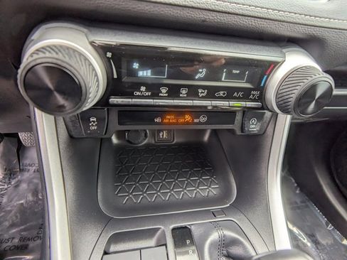 Used 2025 Toyota RAV4 LE image 15