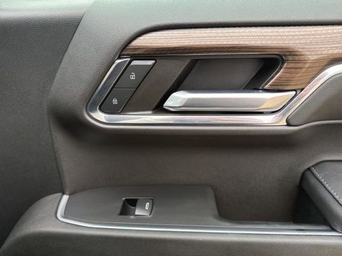 Used 2023 Chevrolet Silverado 1500 LT w/ Z71 Off-Road Package image 49