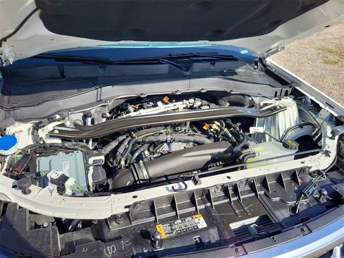 New 2026 Ford Explorer Platinum image 18