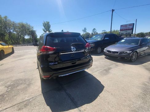 Used 2017 Nissan Rogue SL AWD/4WD image 46