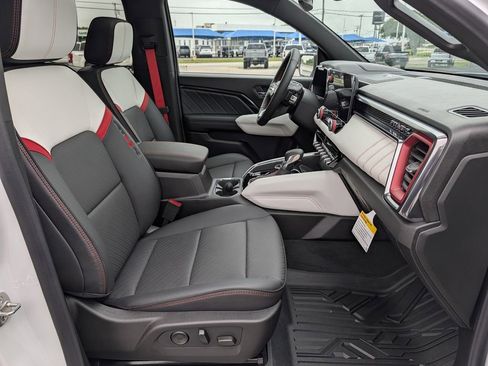 New 2026 GMC Canyon AT4X AWD/4WD image 33