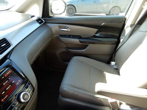 Used 2016 Honda Odyssey EX-L image 15