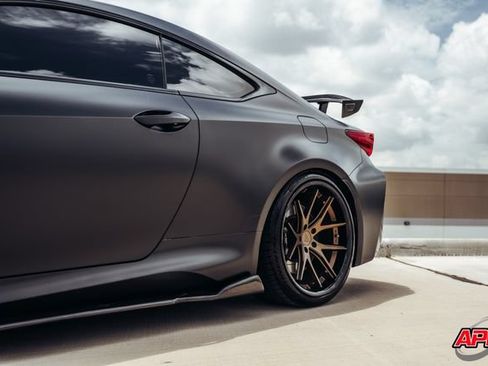 Used 2015 Lexus RC F w/ Premium Package RWD image 36
