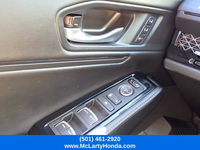 Certified 2025 Honda Accord Touring image 35