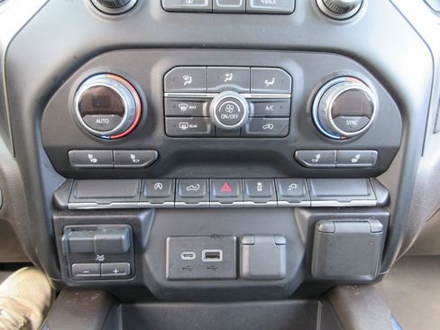 Certified 2019 Chevrolet Silverado 1500 RST w/ All-Star Edition image 31