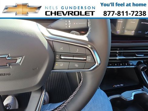 New 2026 Chevrolet Traverse Z71 w/ Driver Confidence Package image 29