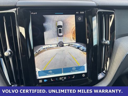 Certified 2025 Volvo XC60 B5 Plus image 19