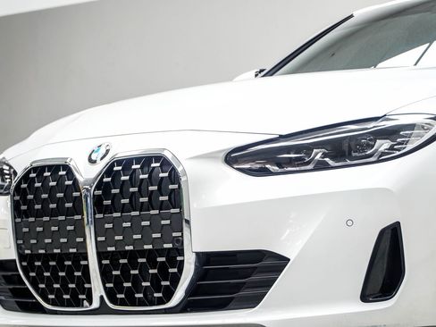 Used 2024 BMW 430i Gran Coupe w/ Premium Package RWD image 2